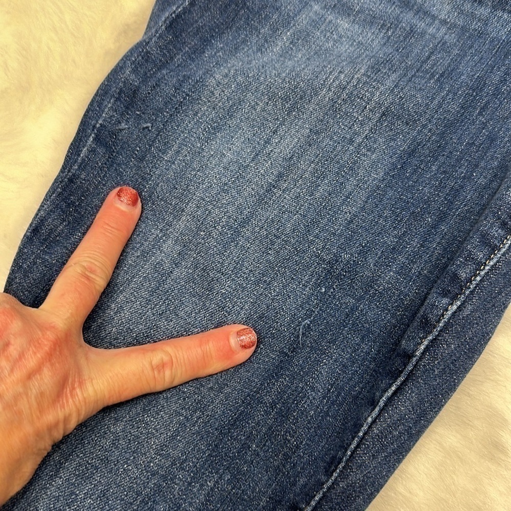 Joe’s lyric skinny jeans, medium blue size 27 - Picture 9 of 17